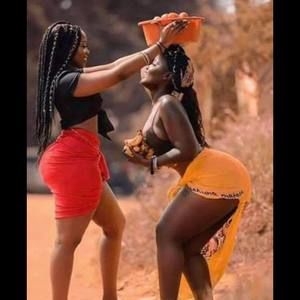 Meet your Posher, Rosine